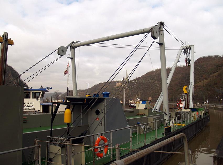 Schiff gesunken St Goarhausen Loreley P150.jpg